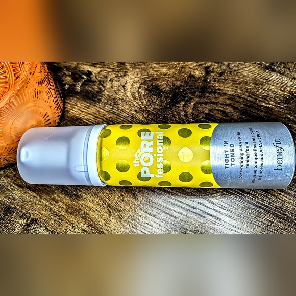 BENEFIT COSMETICS The POREfessional Tight ’n Toned Pore-Refining AHA+PHA Toner - Picture 13 of 15